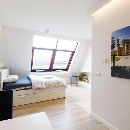 Happy - Just In Center Apartment *