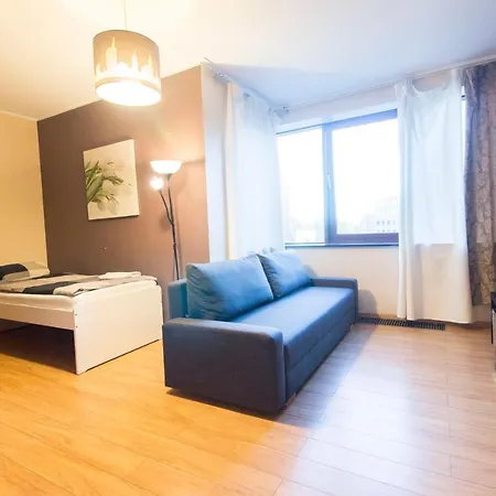 Happy - Just In Center Apartment